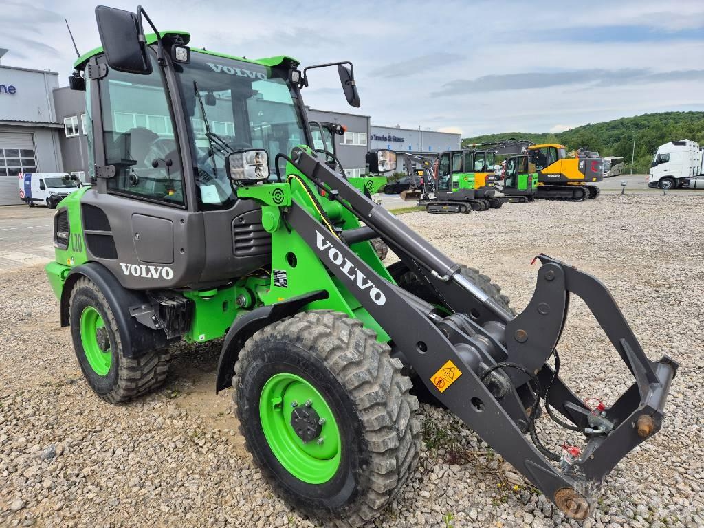 Volvo JL20H ELECTRIC Малі навантажувачі