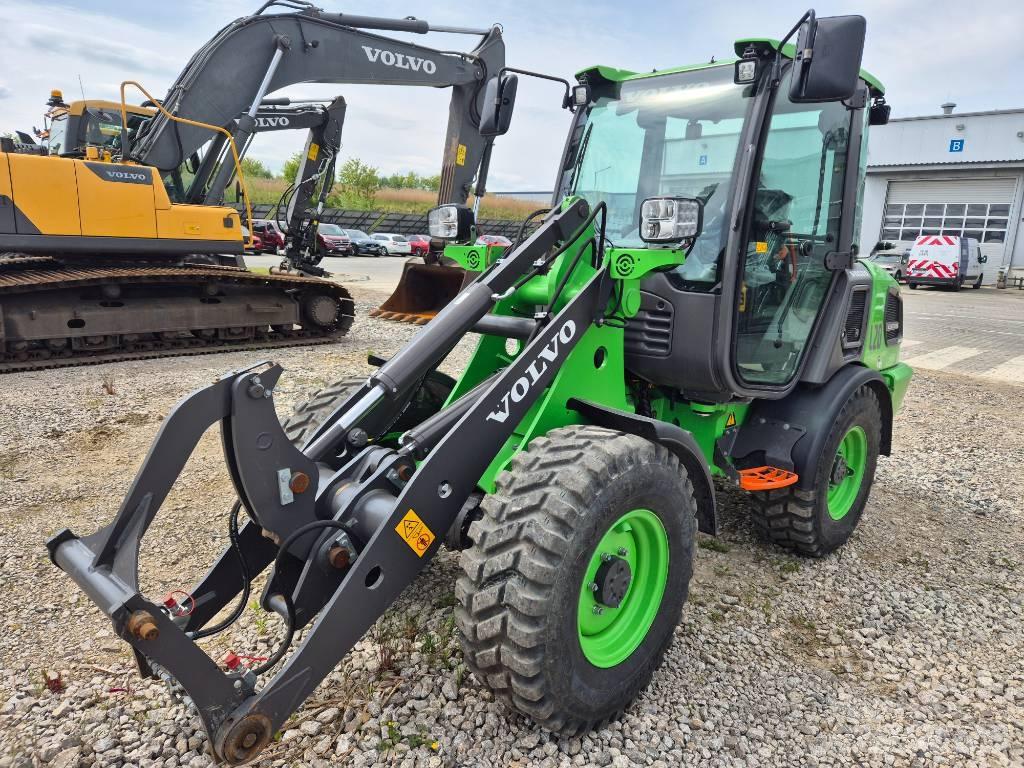 Volvo JL20H ELECTRIC Малі навантажувачі