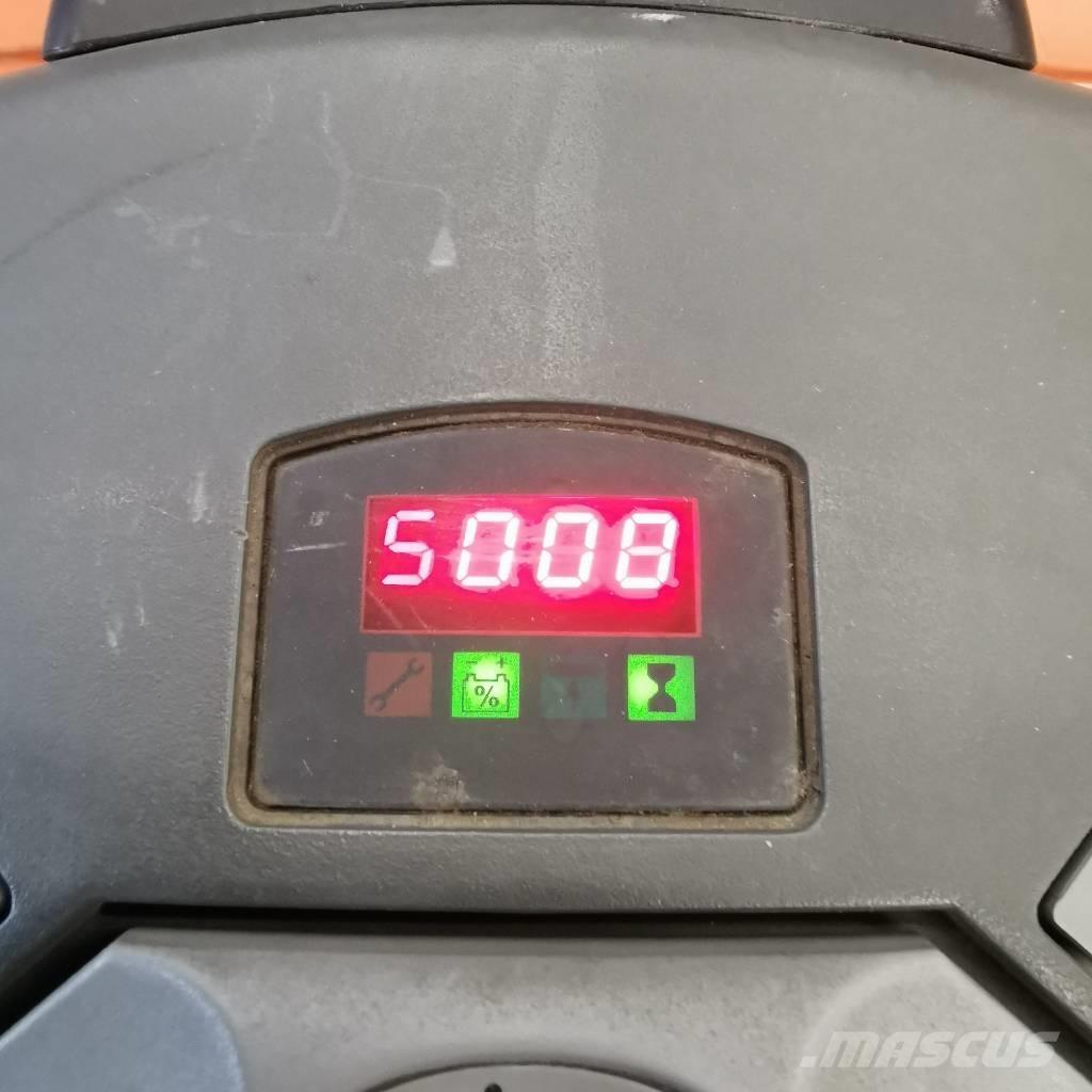 BT OSE 250 P Підбирачі замовлень з нижніх ярусів