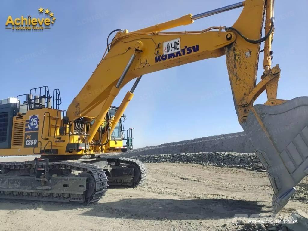 Komatsu PC 1250-11 Гусеничні екскаватори