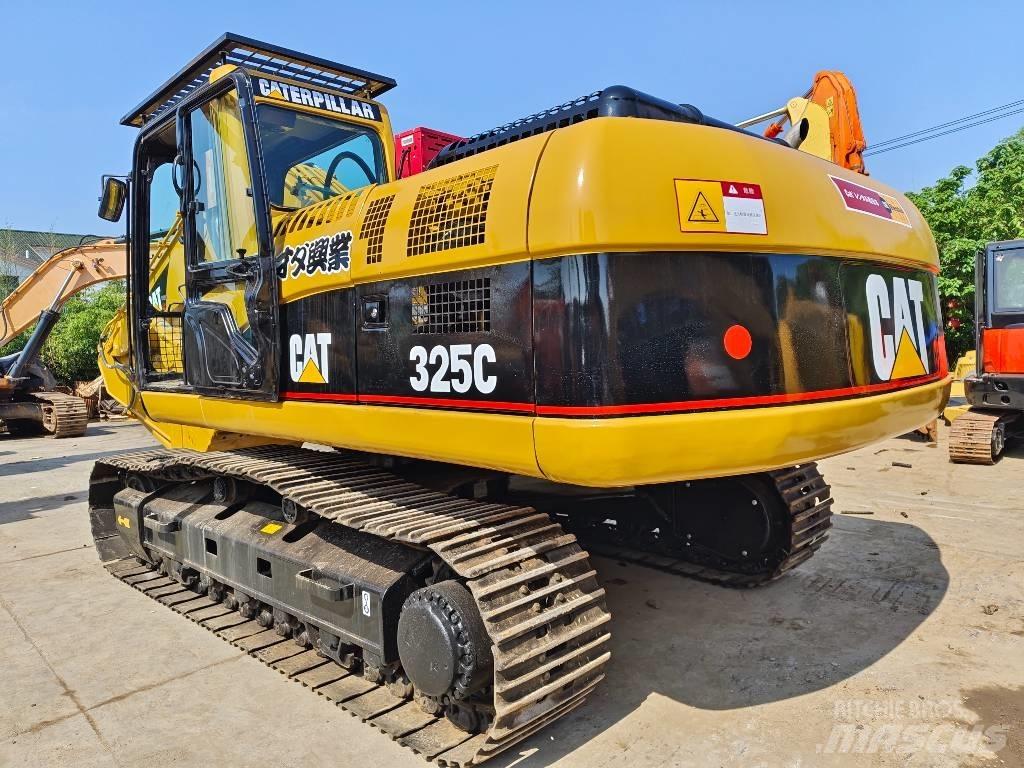 CAT 325 C Гусеничні екскаватори