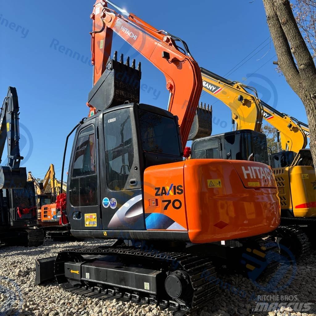 Hitachi ZX70 Міні-екскаватори < 7т