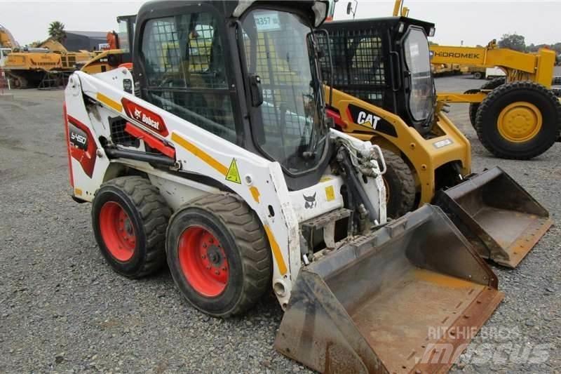 Bobcat S450B Вантажівки / спеціальні