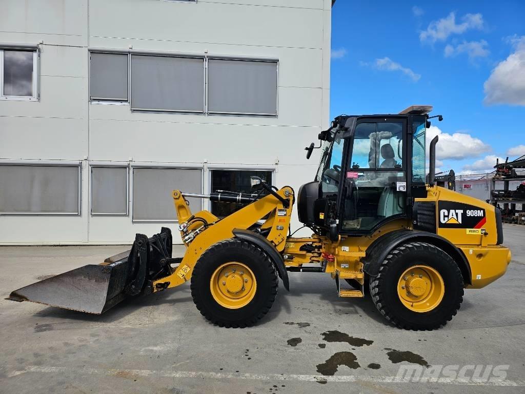CAT 908M Фронтальні навантажувачі