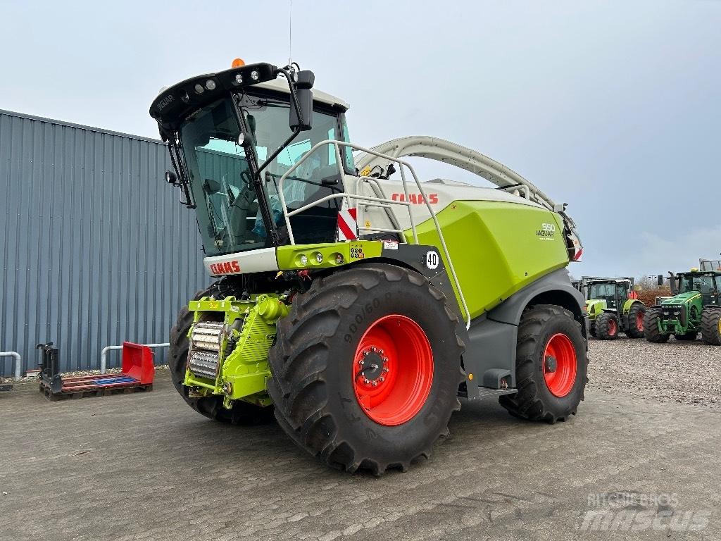 CLAAS Jaguar 950 Кормозбиральні комбайни