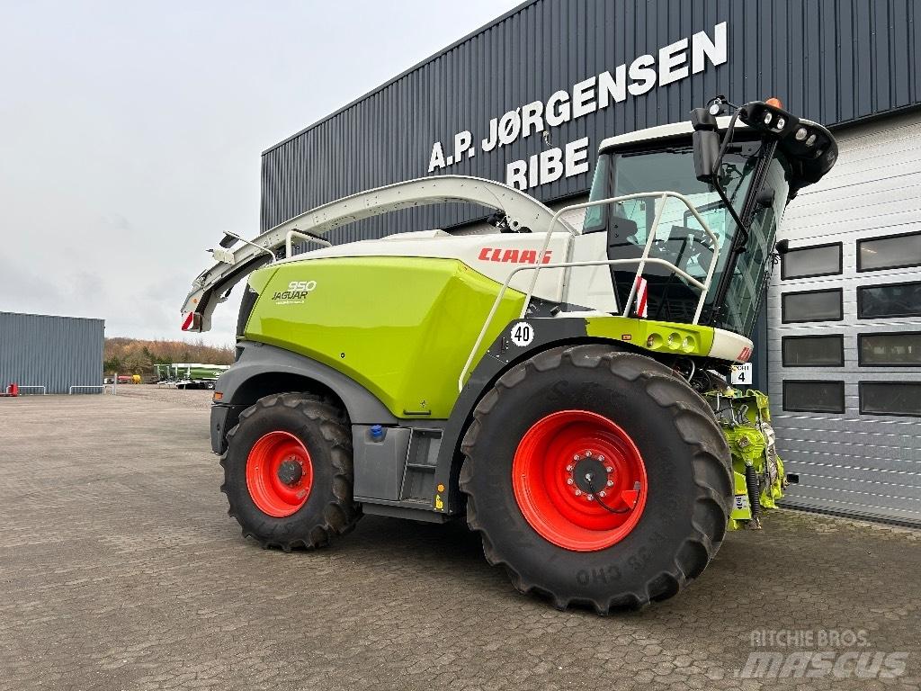 CLAAS Jaguar 950 Кормозбиральні комбайни