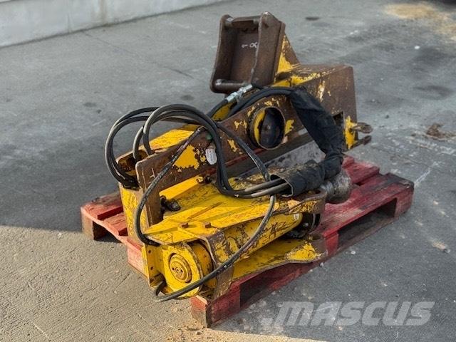 JCB PILE DRIVER Гідравлічні пальові молоти
