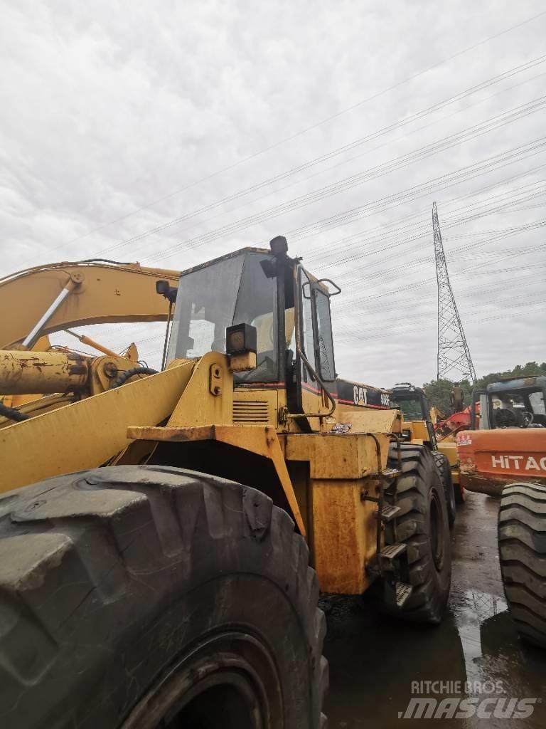 CAT 966F Фронтальні навантажувачі