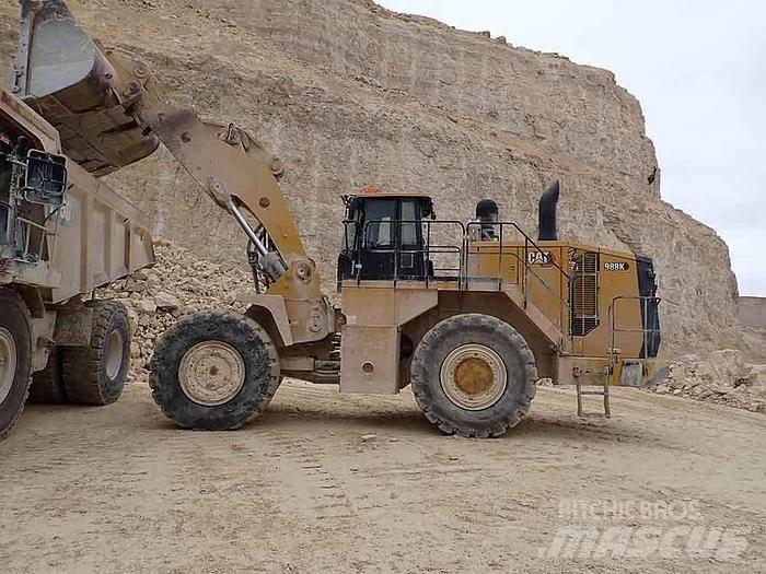 CAT 988K Фронтальні навантажувачі