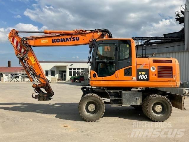 Komatsu PW 180-10 Колісні екскаватори