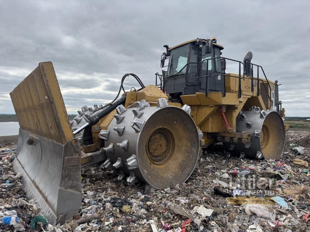 CAT 836 Сміттєві преси