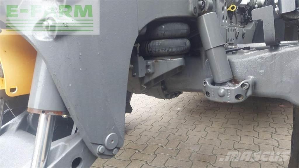 Valtra T 174 Трактори