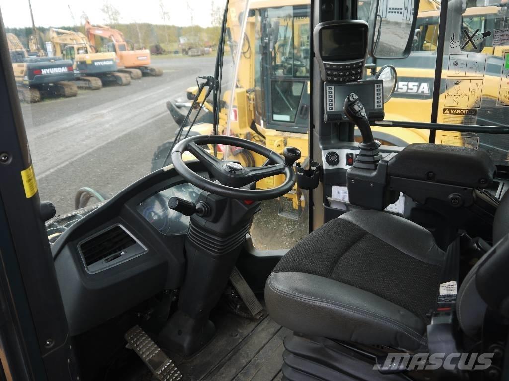 Hyundai HL955 Фронтальні навантажувачі