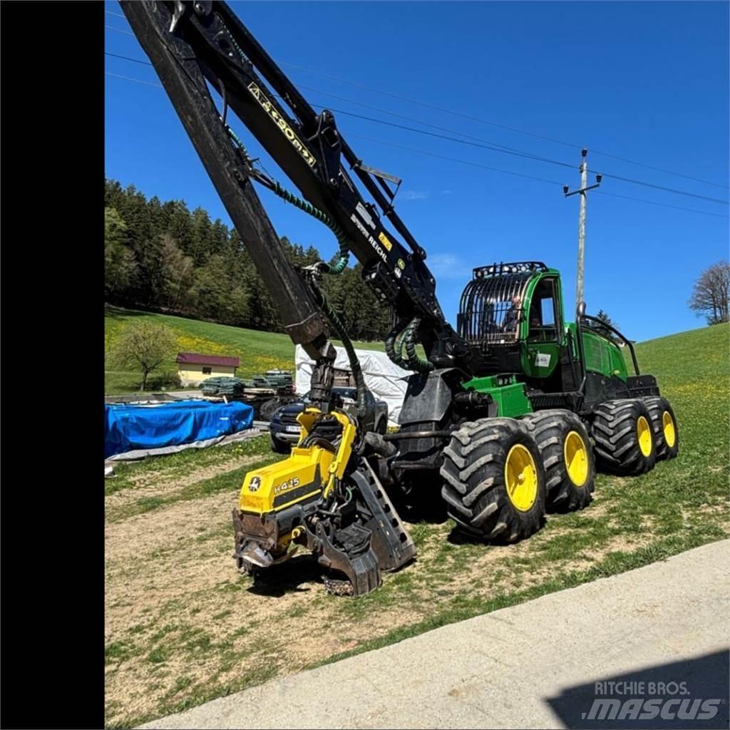 John Deere 1270 G Харвестери