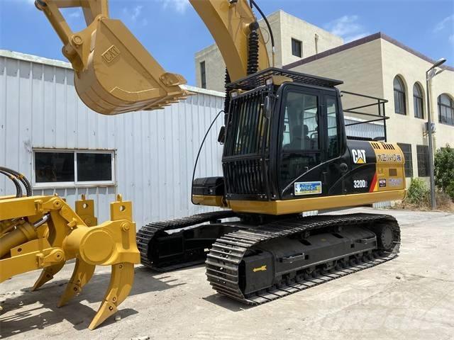 CAT 320 D Гусеничні екскаватори