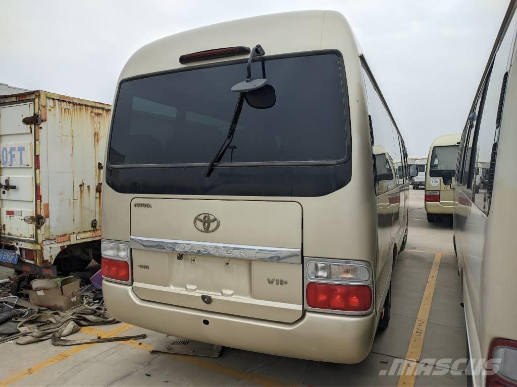 Toyota Coaster Bus Мікроавтобуси