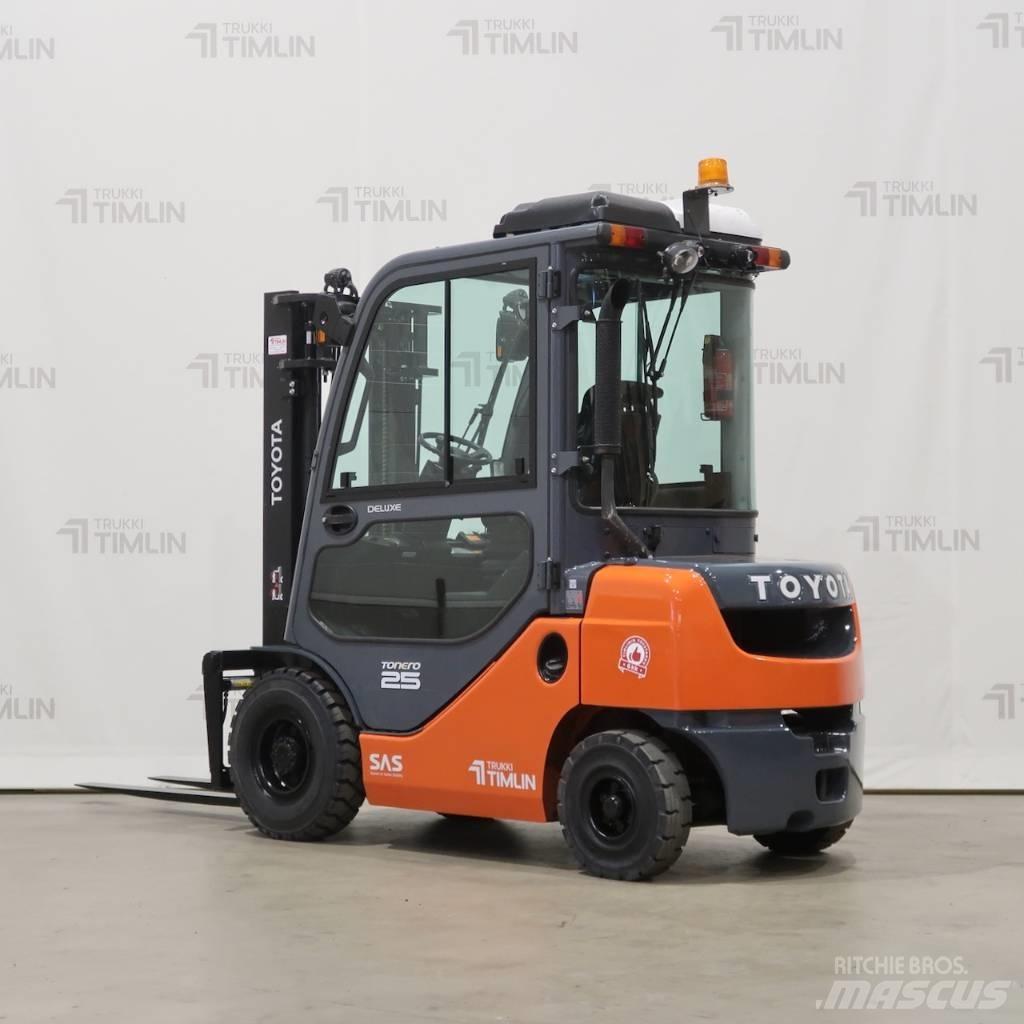Toyota 52-8FDF25 Дизельні навантажувачі