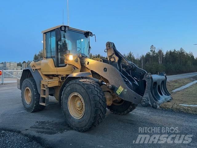 Volvo L90F Фронтальні навантажувачі
