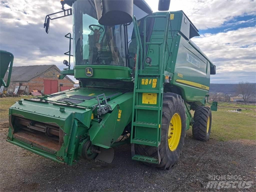 John Deere W650 Зернозбиральні комбайни