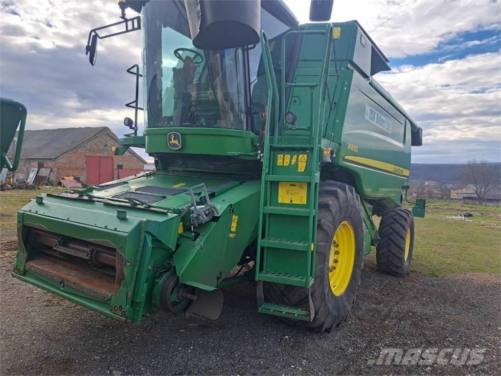 John Deere W650 Зернозбиральні комбайни