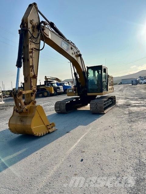 CAT 320 NEXT GEN Гусеничні екскаватори