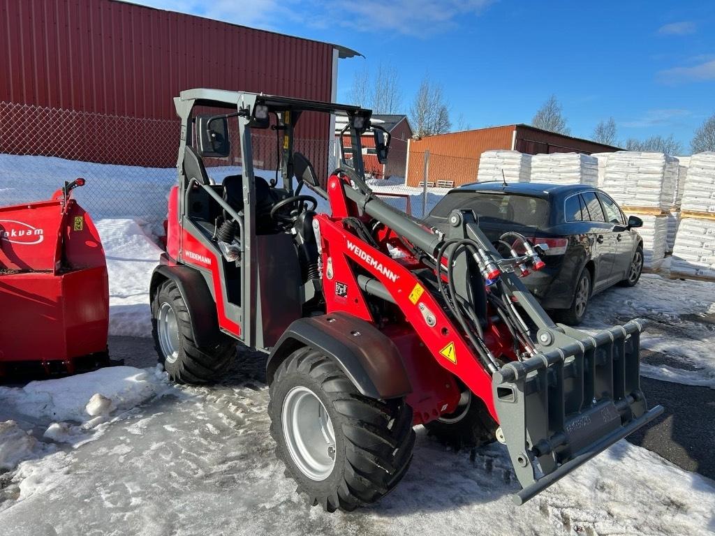 Weidemann 1260LP Багатофункціональне обладнання для вантажних і землекопальних робіт