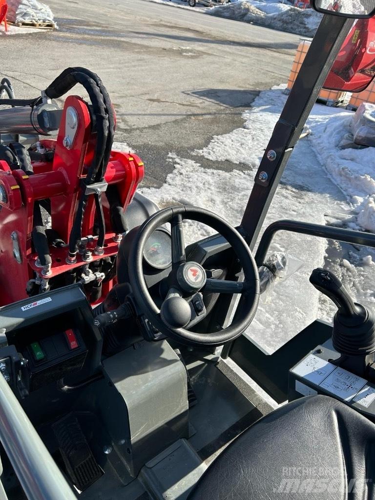 Weidemann 1260LP Багатофункціональне обладнання для вантажних і землекопальних робіт