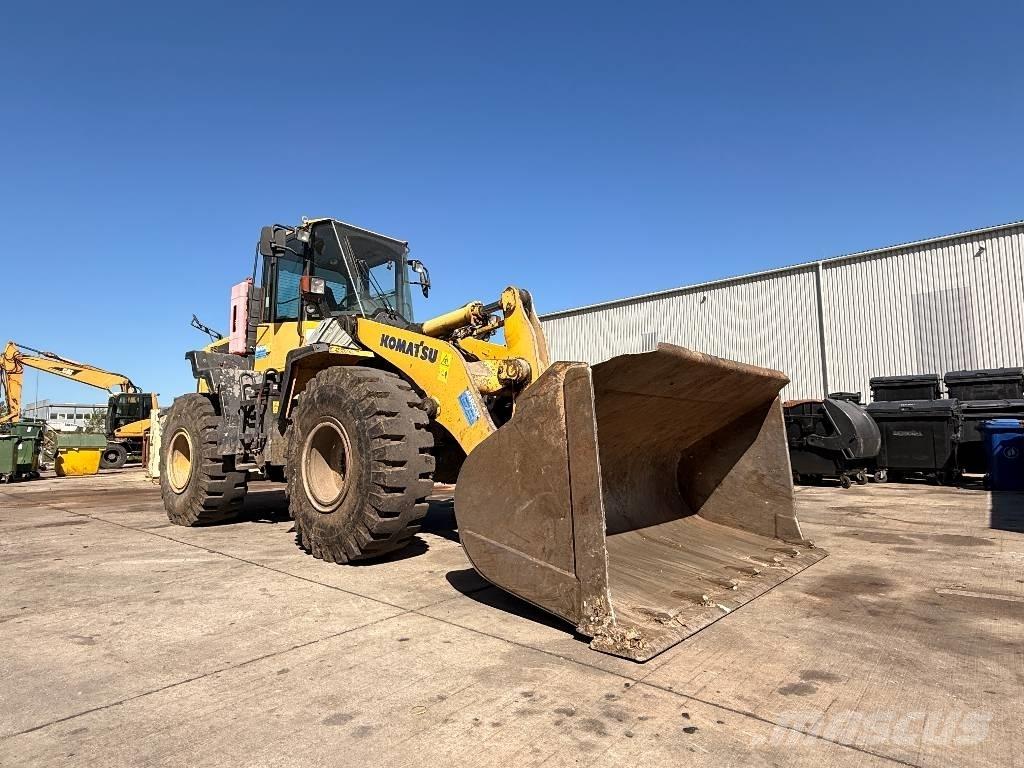 Komatsu WA 320-6 Фронтальні навантажувачі