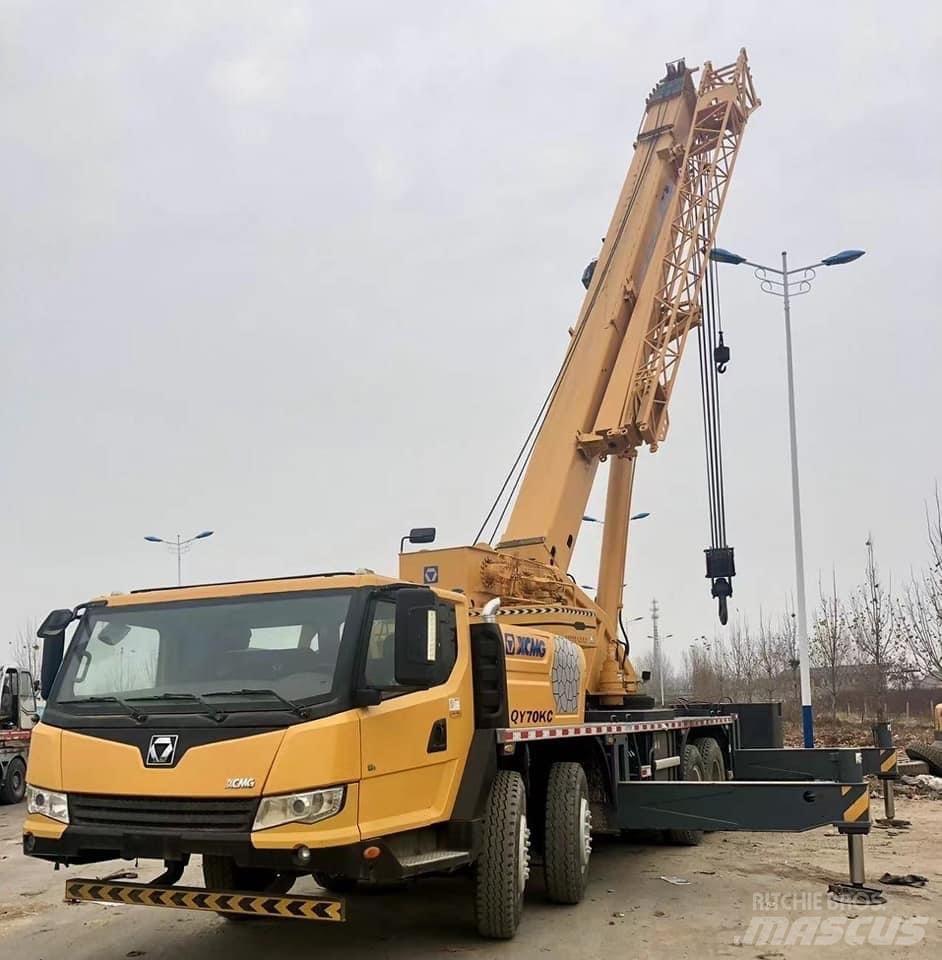 XCMG QY70K автокрани