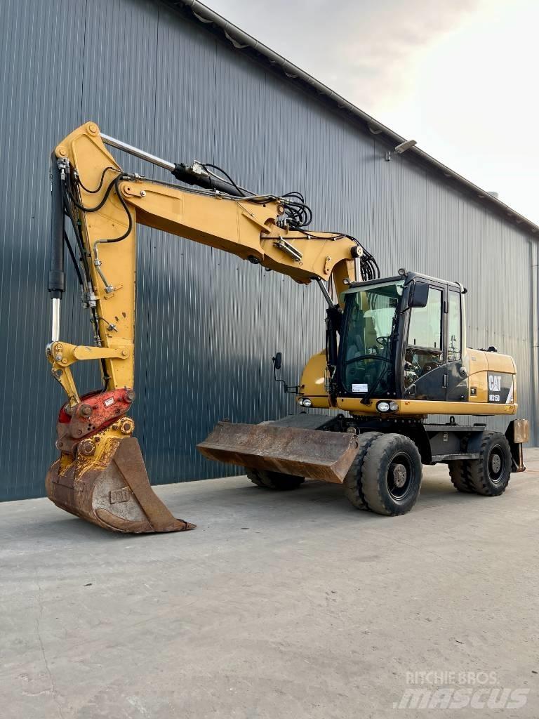 CAT M315D Колісні екскаватори