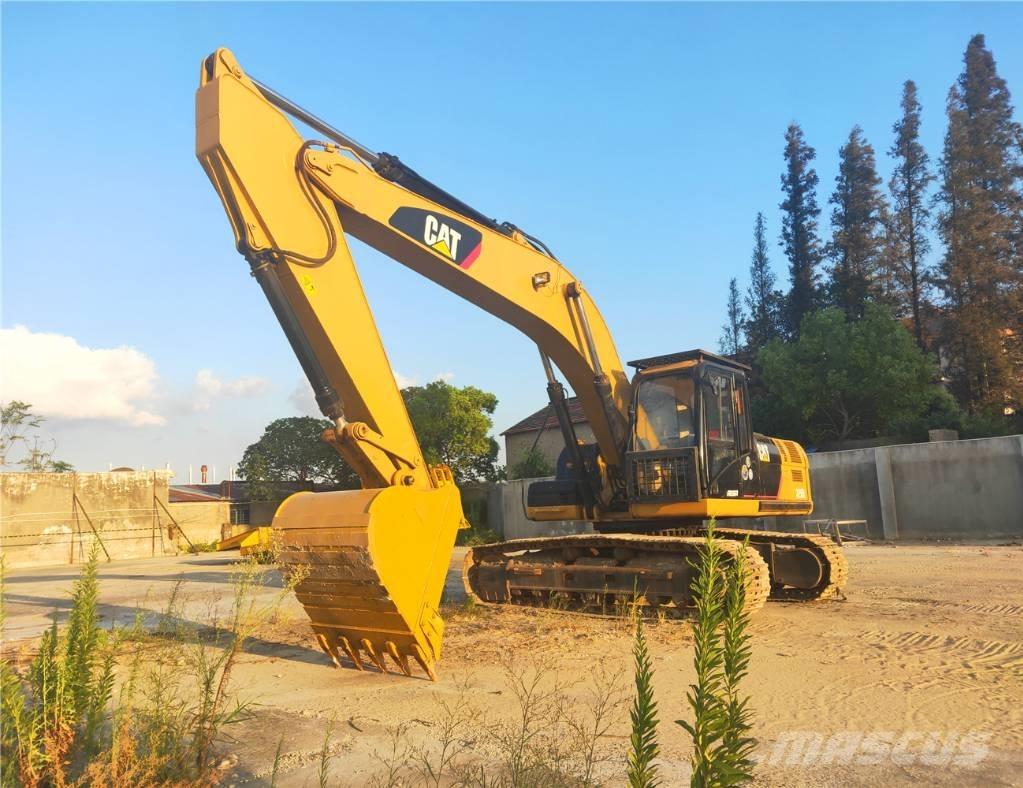 CAT 325D Гусеничні екскаватори