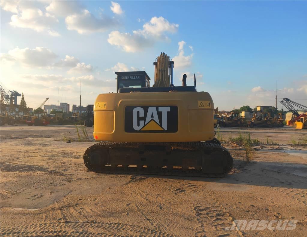 CAT 325D Гусеничні екскаватори