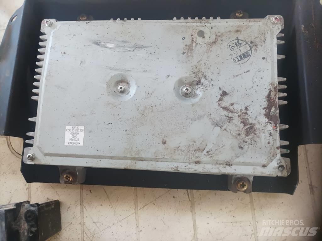 Hitachi ZX 350 LC-6 Електроніка