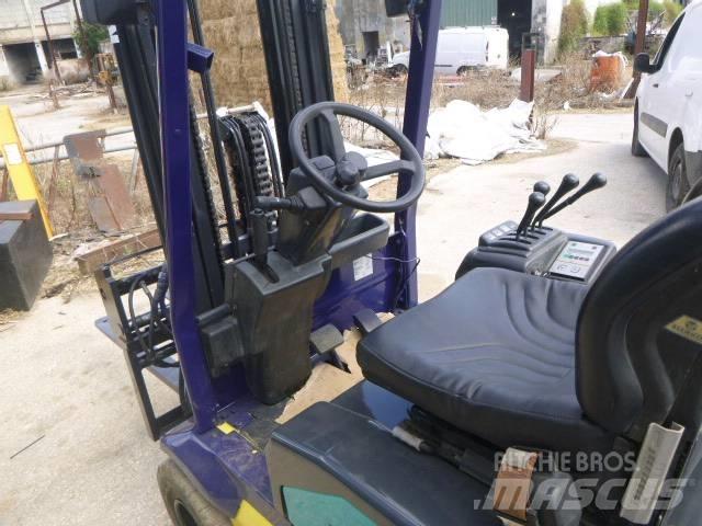 Komatsu FB18M-2R Електронавантажувачі