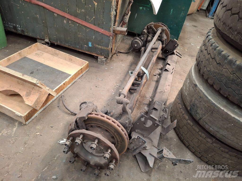 DAF CF 85.360 6X2 Осі