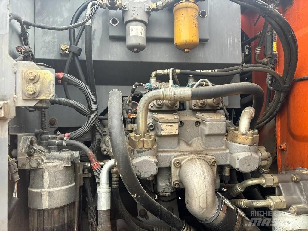 Hitachi ZX 140 W-3 Колісні екскаватори