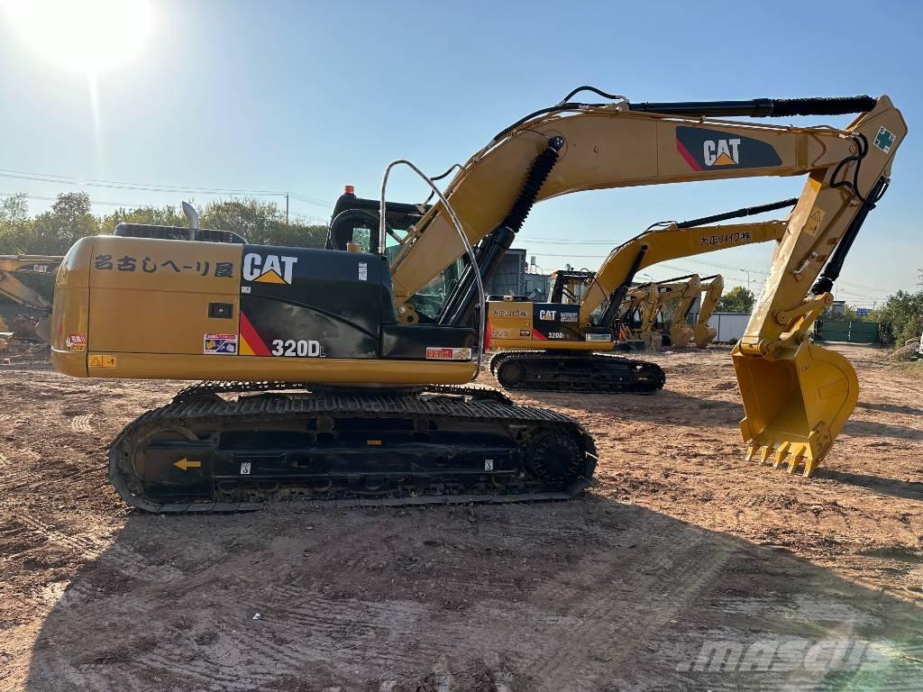 CAT 320 D L Гусеничні екскаватори