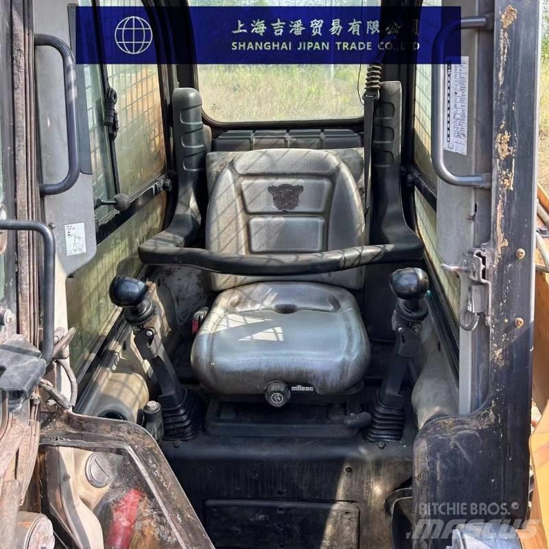 CASE SR 175 Міні-навантажувачі