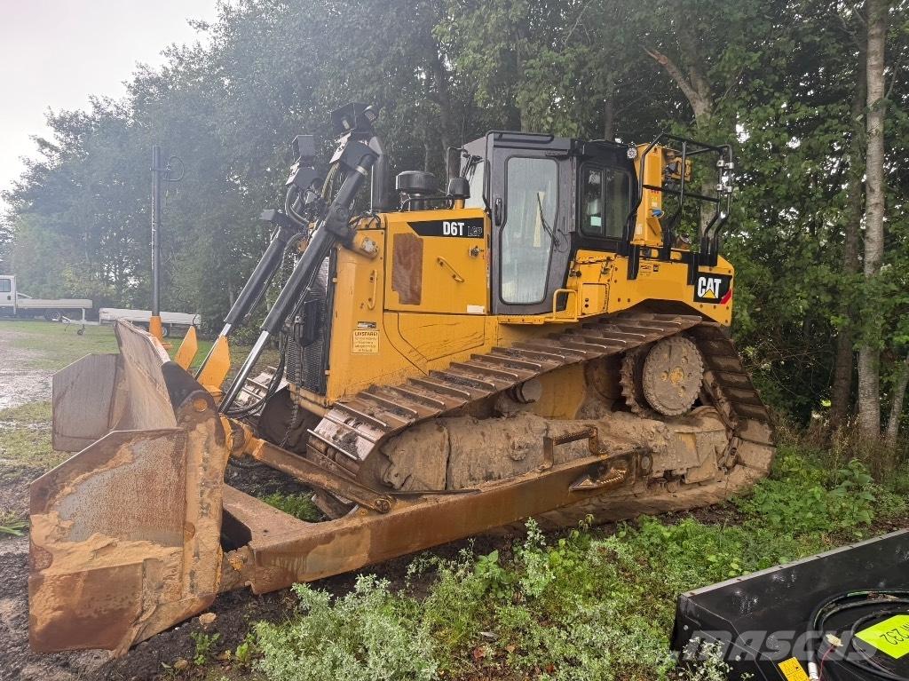 CAT D 6 T LGP Гусеничні бульдозери