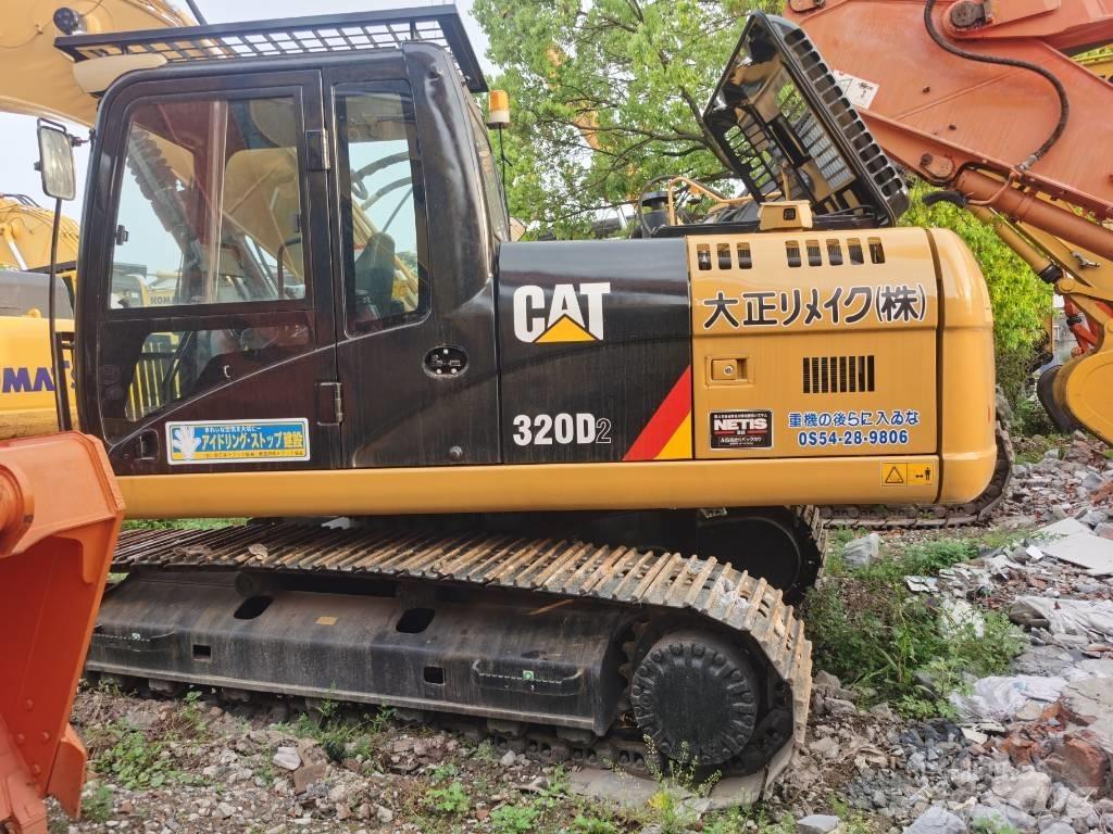CAT 320 D2 Гусеничні екскаватори
