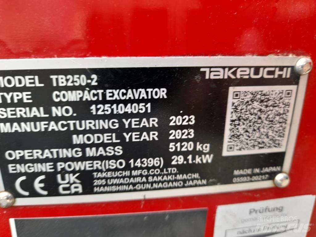 Takeuchi TB 250-2 Міні-екскаватори < 7т