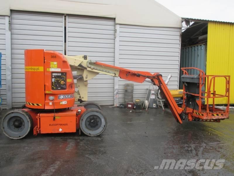 JLG E 300 AJ Колінчаті підйомники