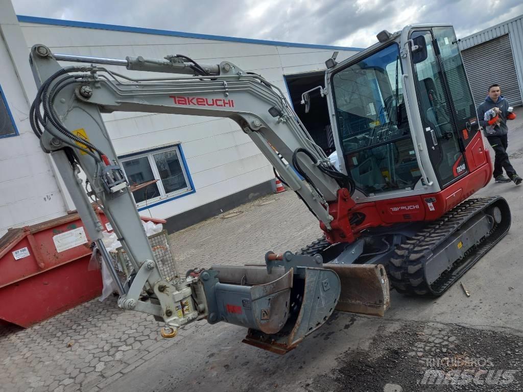 Takeuchi TB 240 Міні-екскаватори < 7т