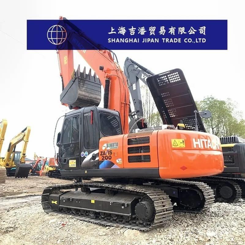 Hitachi ZX 200 Гусеничні екскаватори