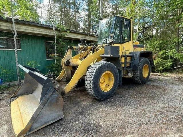 Komatsu WA 180-3 Фронтальні навантажувачі
