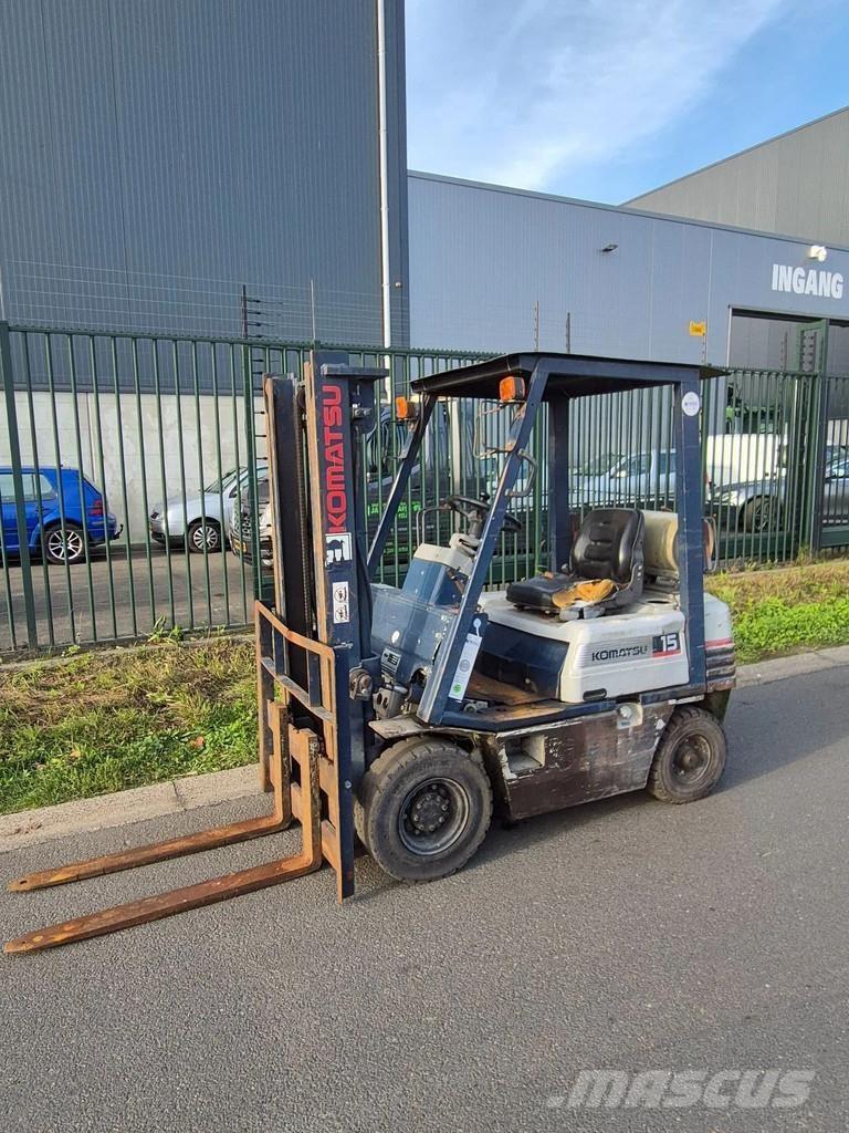 Komatsu fg15-15 Газові навантажувачі