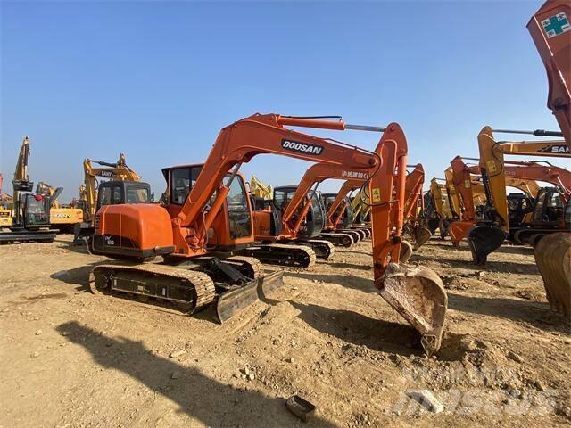 Doosan DX80 Міні-екскаватори < 7т