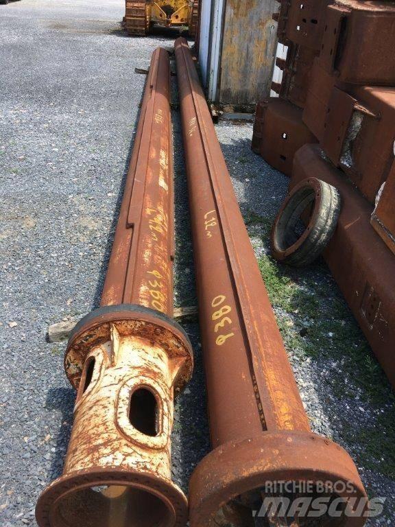 Soilmec KELLY BAR Комплектуючі і запасні частини для пальового обладнання