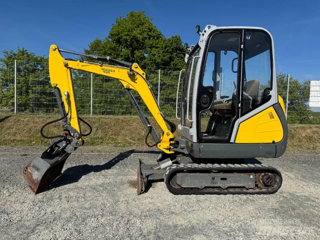 Wacker Neuson ET18 Гусеничні екскаватори