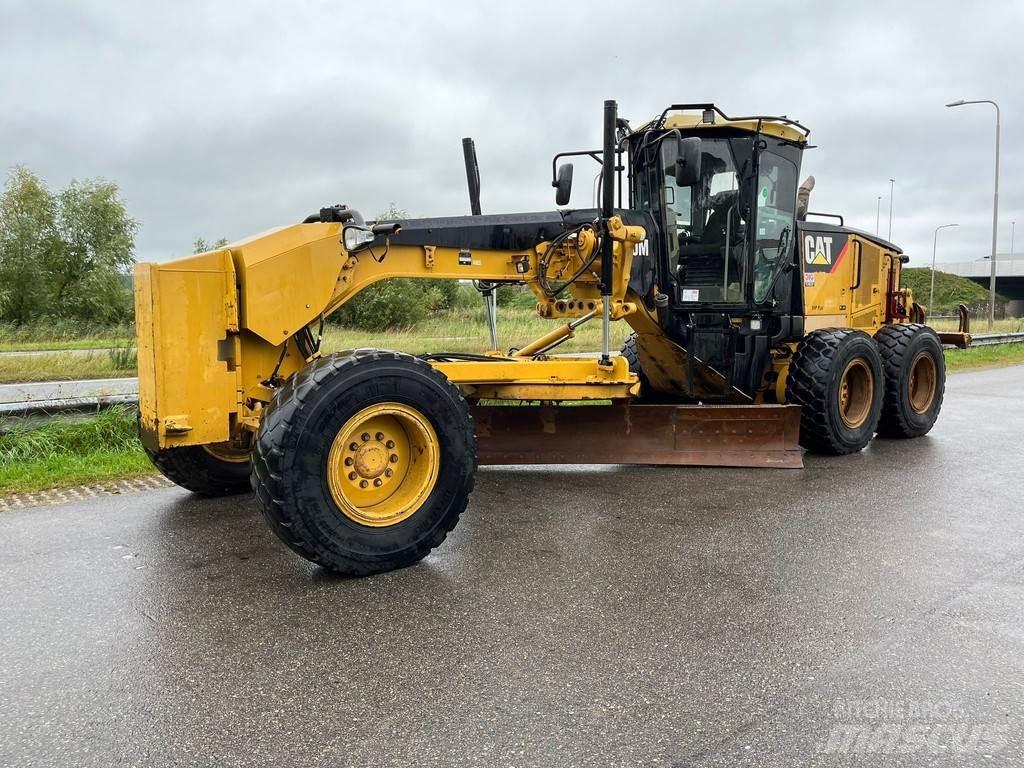 CAT 140M Грейдери
